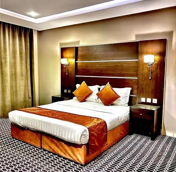 جناح عائلي, Manazel Aldana