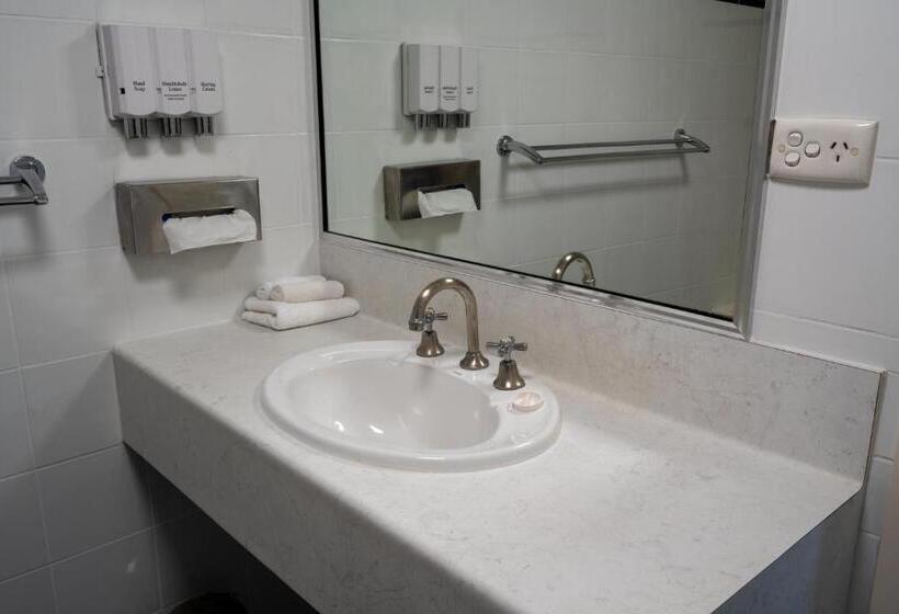 Семейный Номер, Golf Place Inn Wollongong