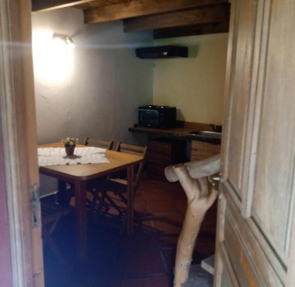 آپارتمان 1 خوابه, Posada A Viagem