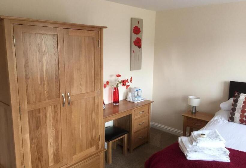 غرفة قياسية لذوى الاحتياجات الخاصة, Fir Tree Barn