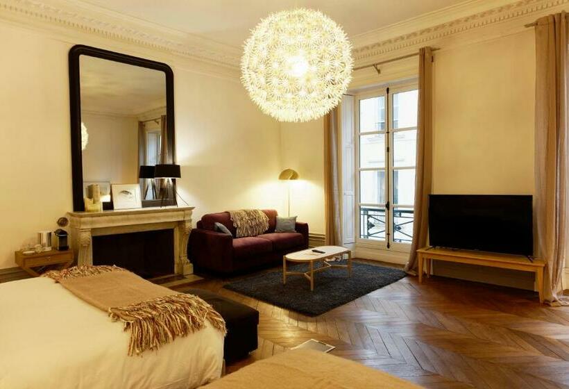 Номер Стандарт, L Hotel Particulier   Le Mans