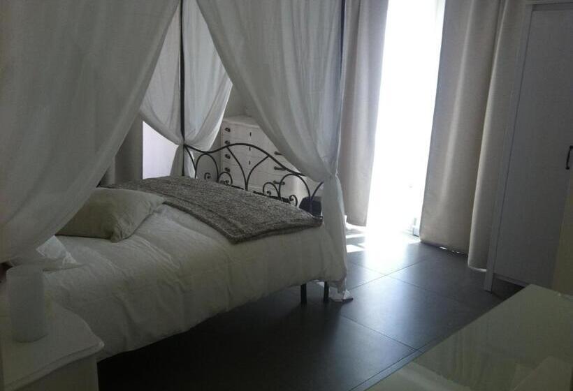 レイクビュースタンダードルーム, A Lago