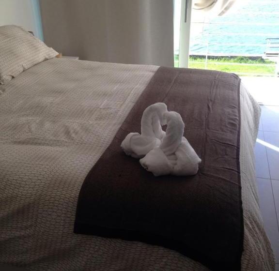 レイクビュースタンダードルーム, A Lago