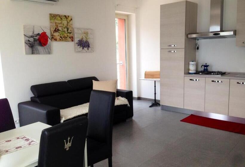 2 Bedrooms Apartment Lake View, A Lago