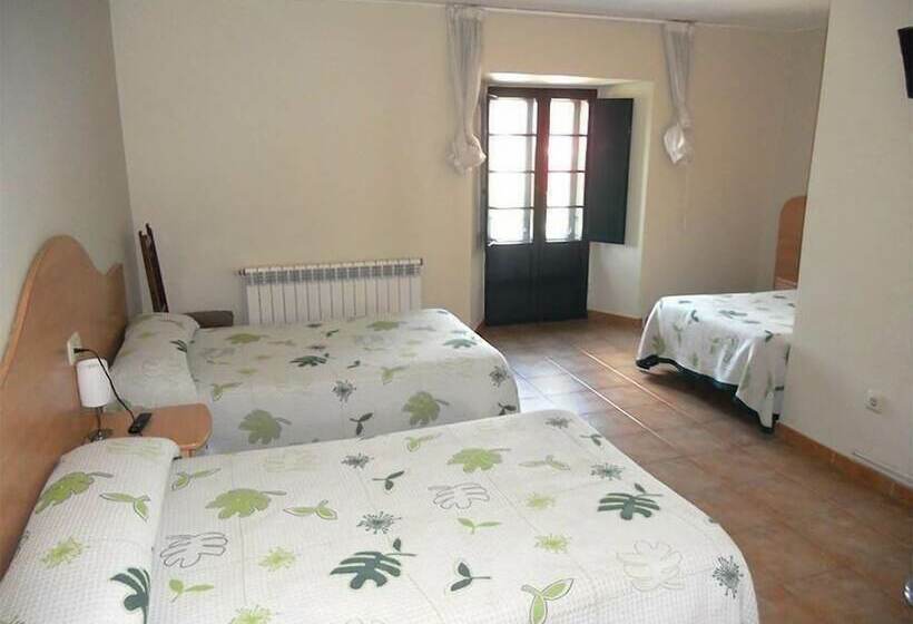 ベーシックルーム, Pensión O' Mesón