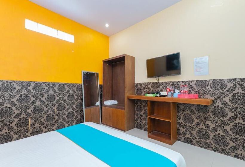 Номер Economy, Sans Borobudur Banyuwangi