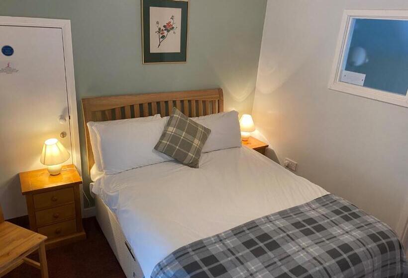 스탠다드 룸, The Elks Head Inn