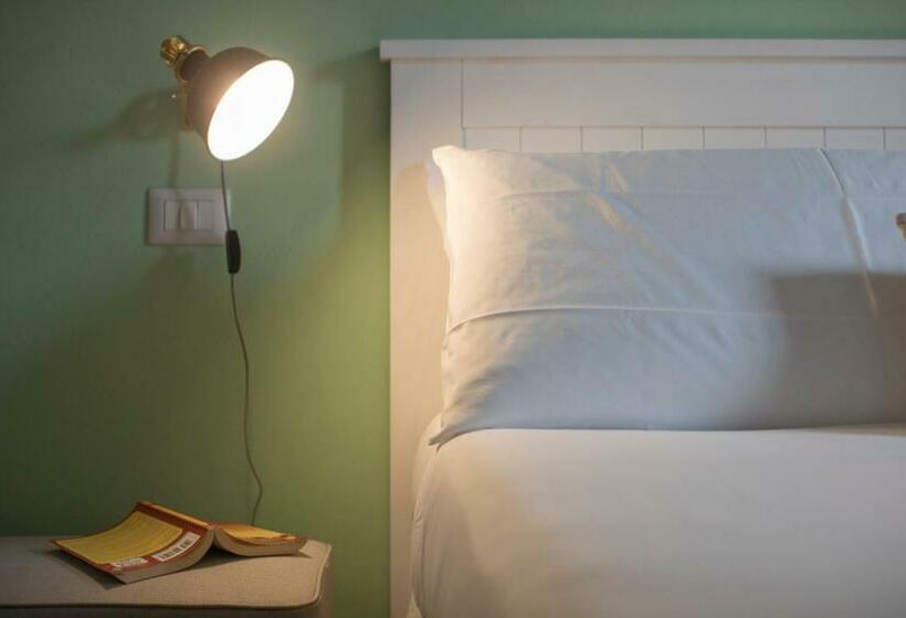 اتاق سوپریور, Indarsena B&b