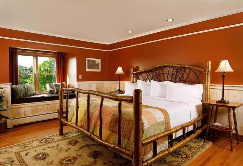 キングサイズベッドのスタンダードルーム, Friends Lake Inn