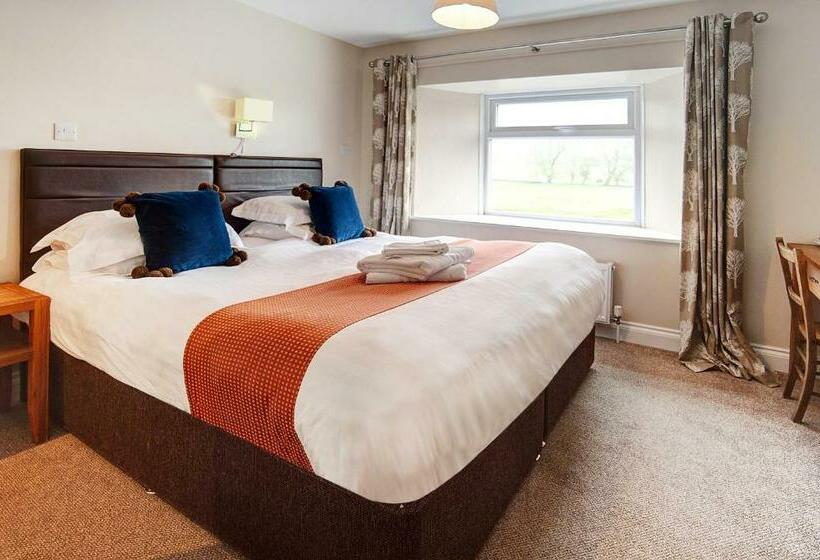 Номер Superior, The Twice Brewed Inn