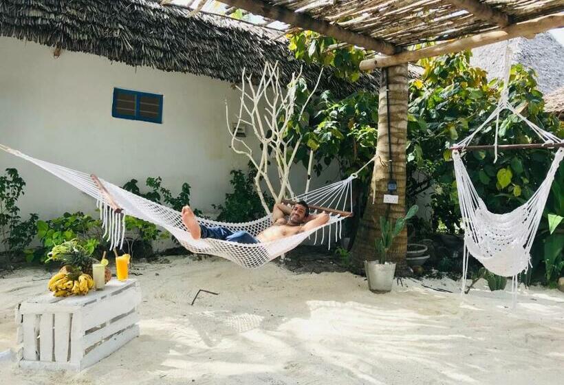 标准间带露台, Badolina Bungalows