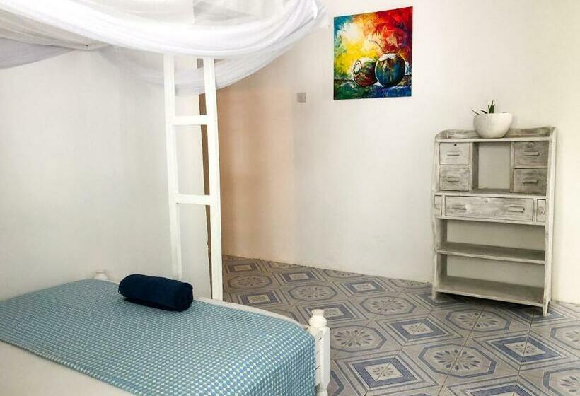Номер Стандарт с Террасой, Badolina Bungalows