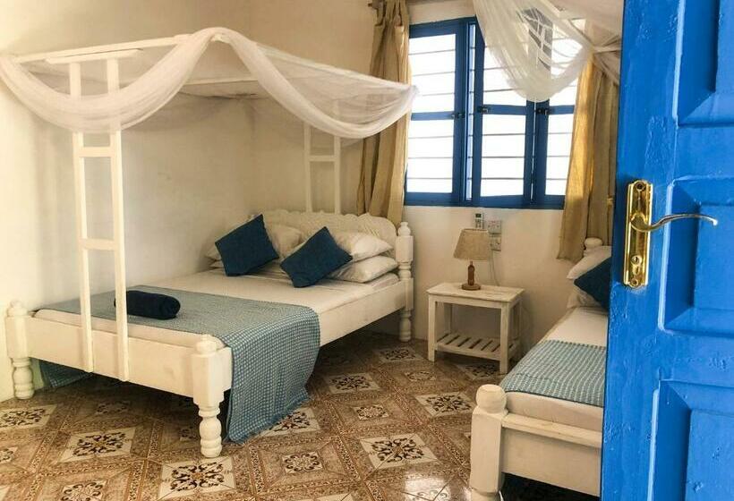 Номер Стандарт с Террасой, Badolina Bungalows