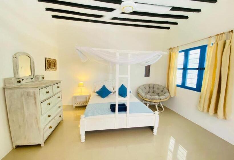 Номер Стандарт с Террасой, Badolina Bungalows