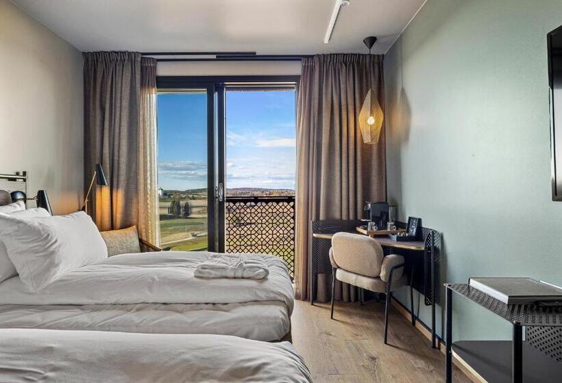 Номер Стандарт, Lily Country Club