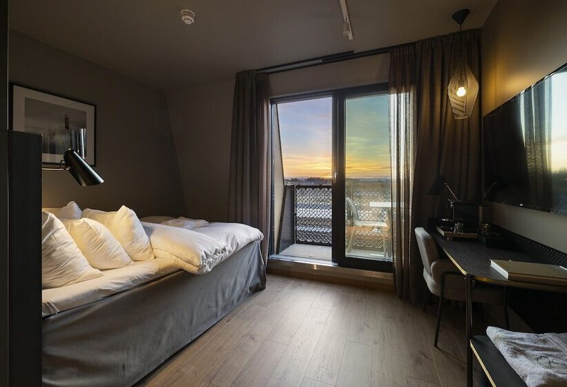 غرفة قياسية سرير مزدوج, Lily Country Club