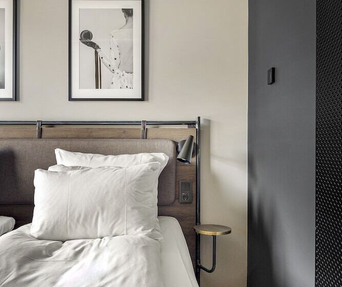 غرفة قياسية, Lily Country Club