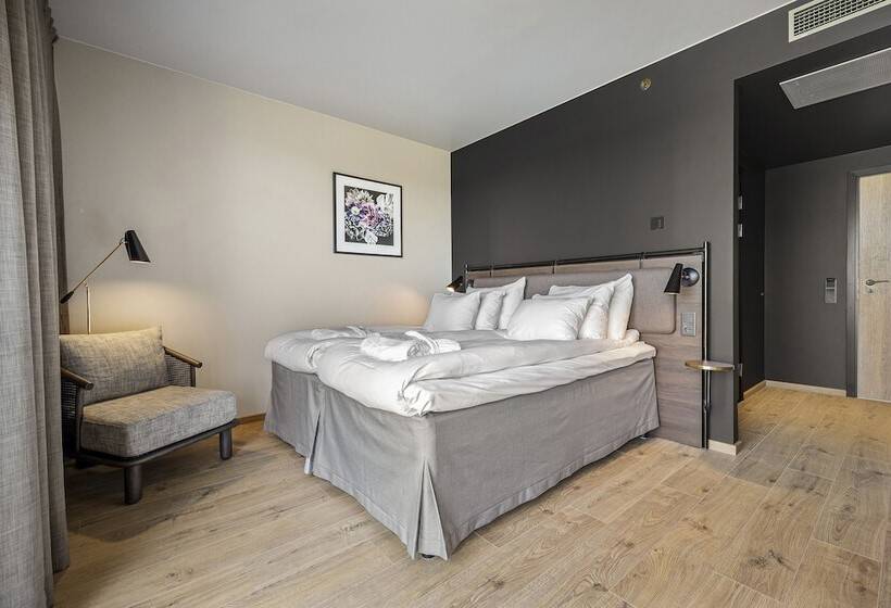 غرفة قياسية, Lily Country Club