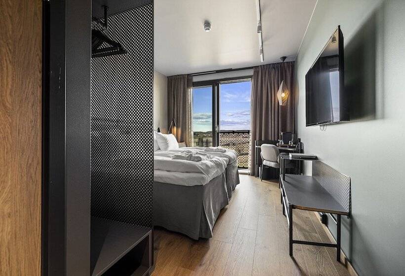 غرفة قياسية, Lily Country Club