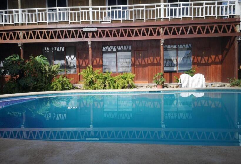 اتاق خانوادگی, Linda Vista