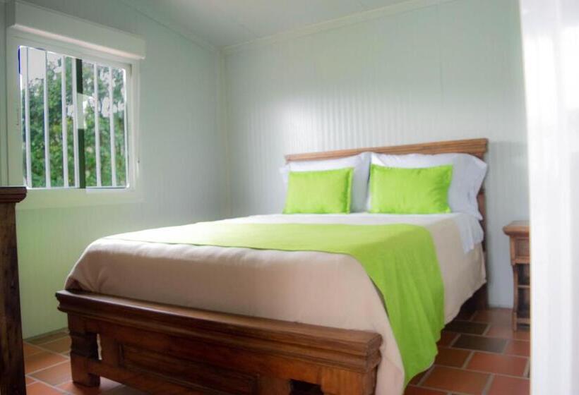 带2个卧室的标准洋房, Primavera Ecoalbergue