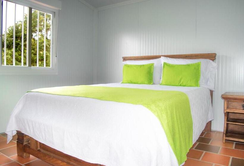 带2个卧室的标准洋房, Primavera Ecoalbergue