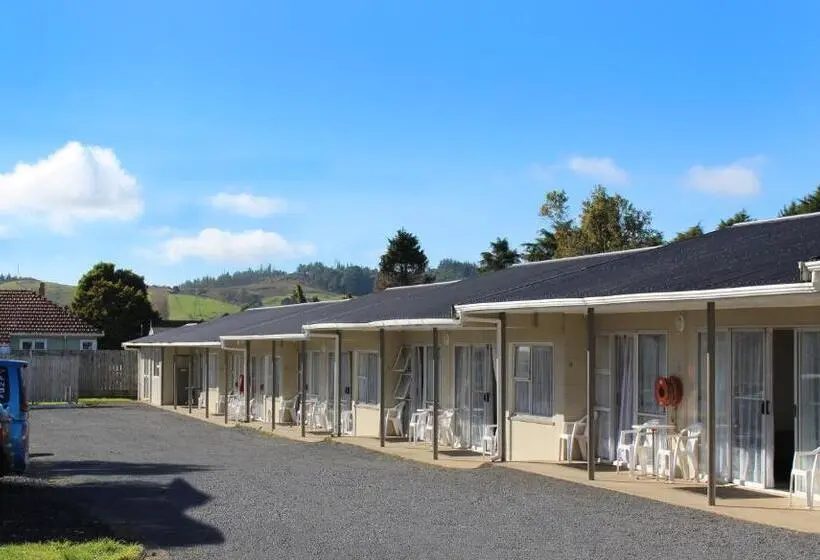 デラックススタジオ, Twin Coast Adventures