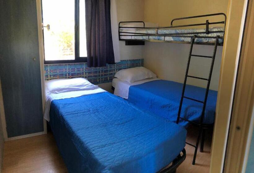 בונגלו סטנדרט 2 חדרי שינה, B&b Apricot