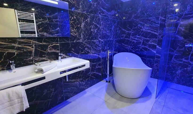 Номер Стандарт, Berg