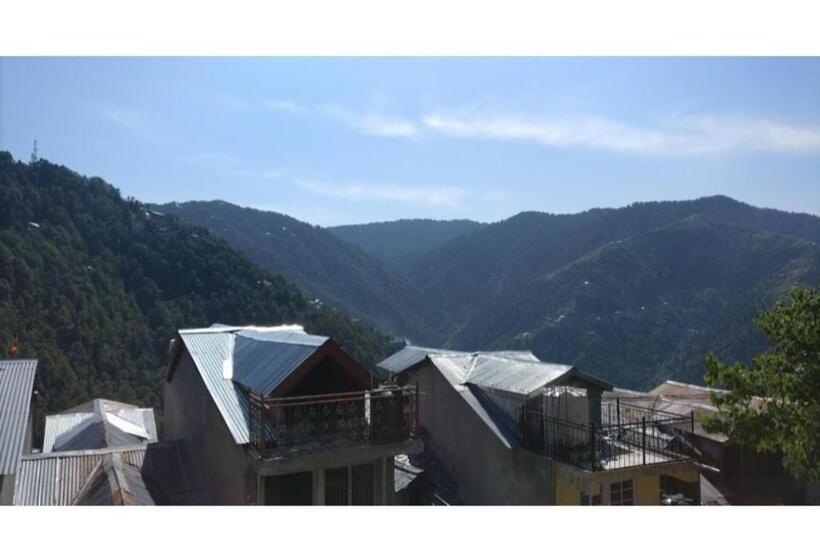 اتاق اکونومی, Budget Maharaja