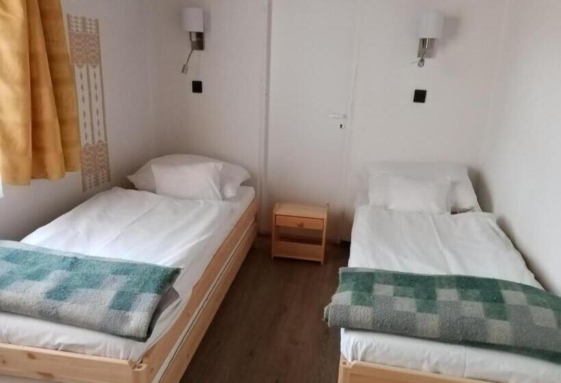 ベーシックルーム, Parti Sétány Vendégház