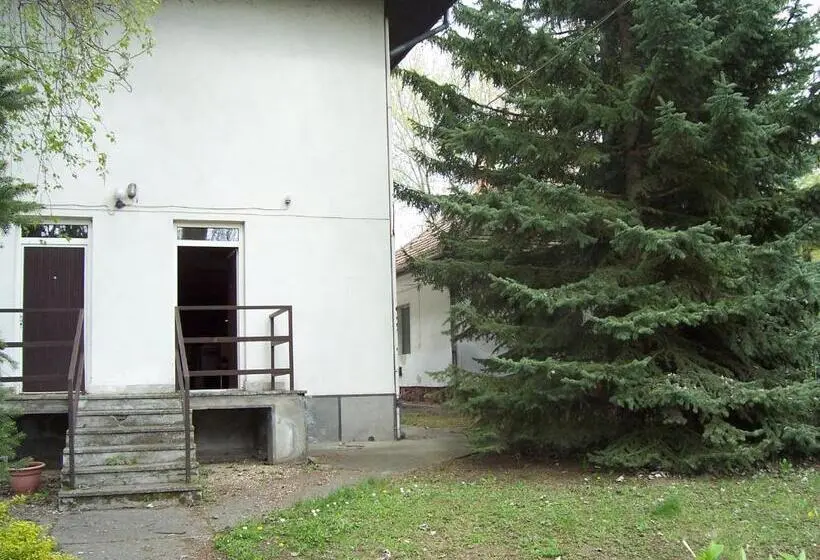 ベーシックルーム, Parti Sétány Vendégház