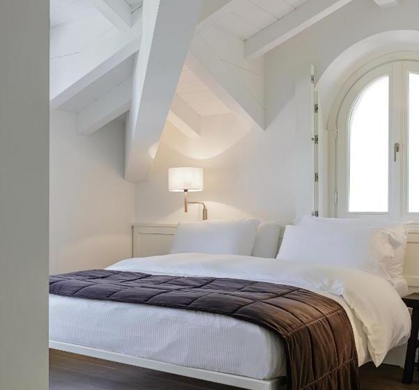 جناح غرفتين نوم, Villa Làrio Lake Como