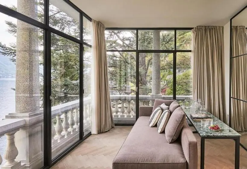 スイート, Villa Làrio Lake Como