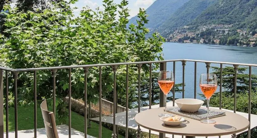 スーペリアースイート, Villa Làrio Lake Como
