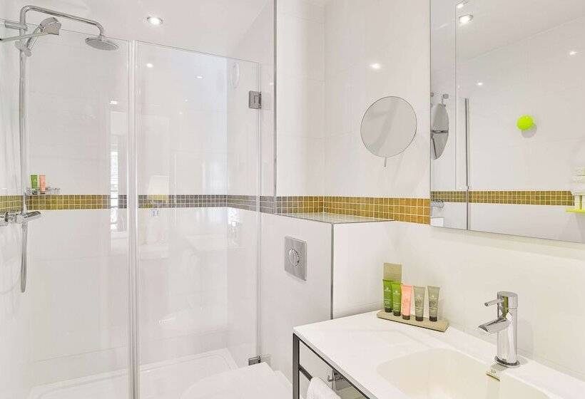 スーペリアールーム, Augustin Astotel