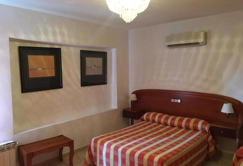 スタンダードルーム, Gran Hostal Asador De Soto