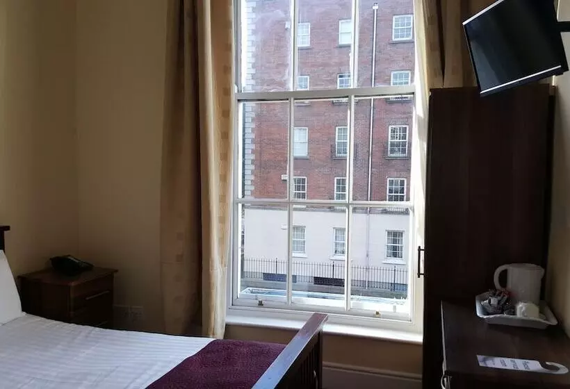 اتاق استاندارد یک نفره, Hazelbrook House B&b