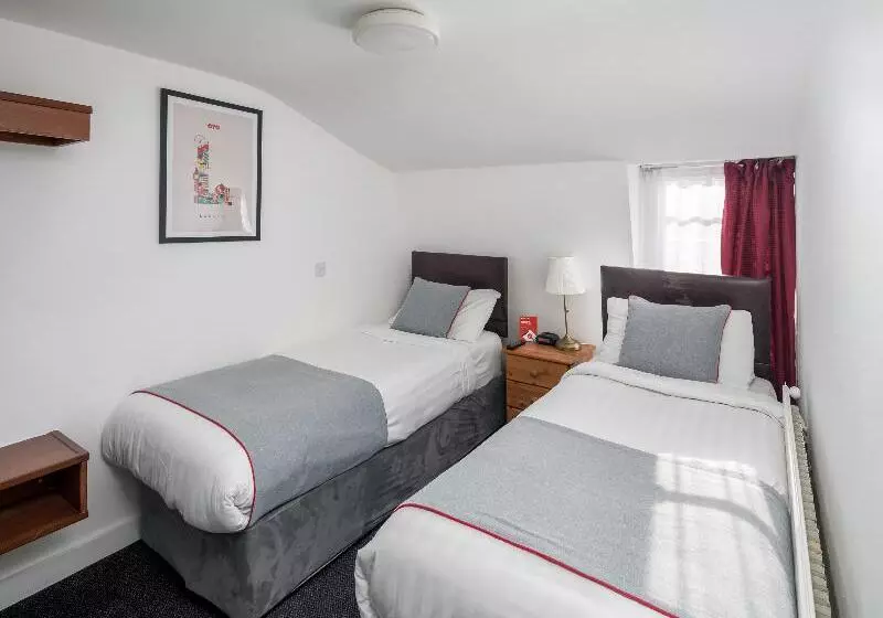 اتاق استاندارد, Apollo Hotel Kings Cross