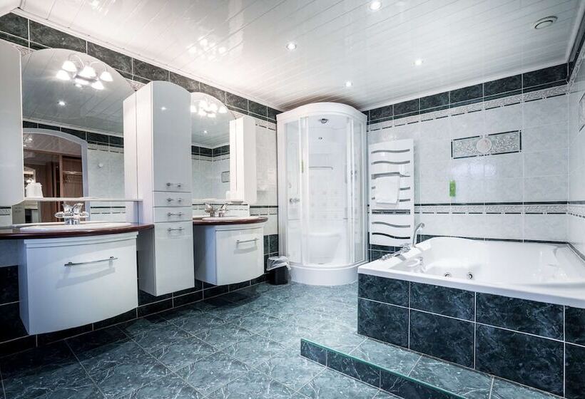סוויטה, Best Western Ile De France Hôtel & Spa