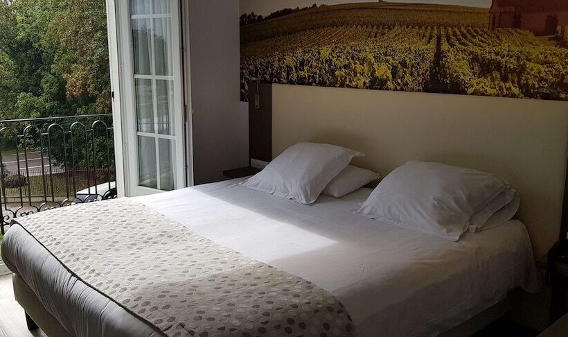 Номер Superior с Видом, Best Western Ile De France Hôtel & Spa