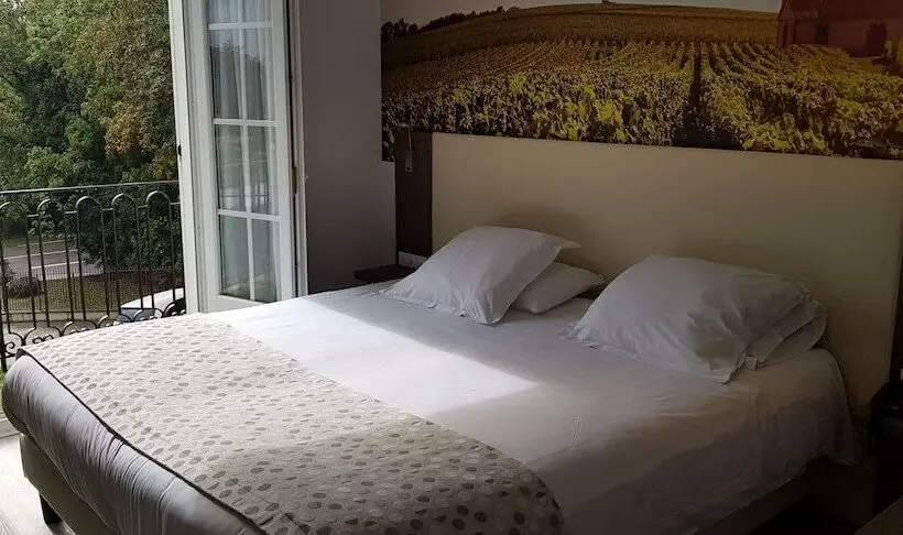 Superior Room with Views, Best Western Ile De France Hôtel & Spa