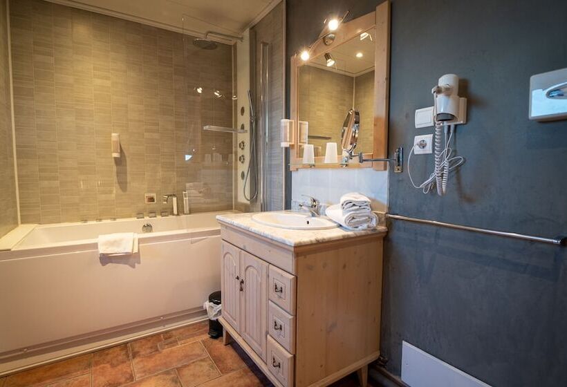 Номер Superior с Видом, Best Western Ile De France Hôtel & Spa