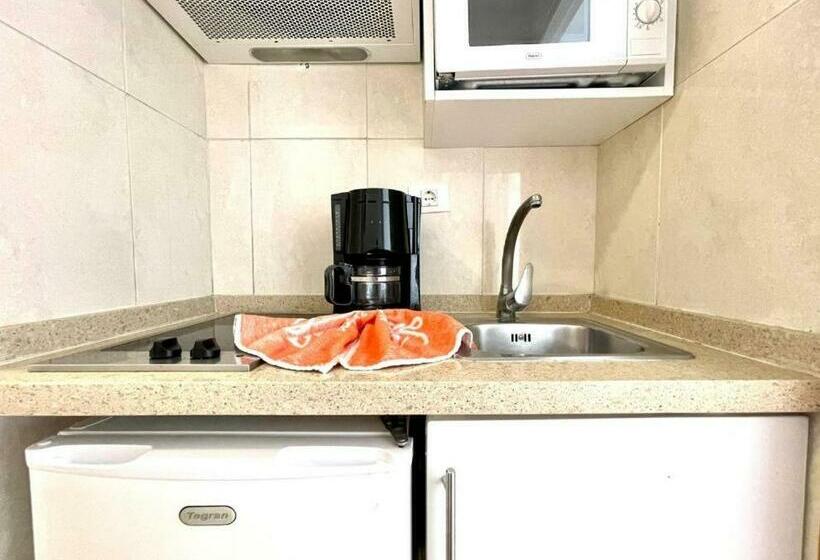 스탠다드 스튜디오, Casa del Sol