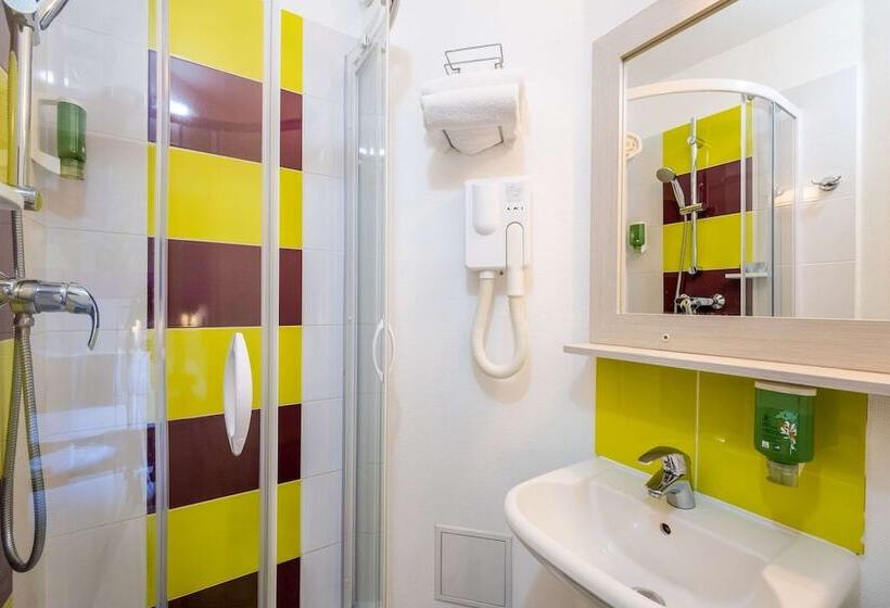 Номер Стандарт, Comfort Hotel Orléans Olivet