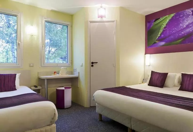اتاق استاندارد سه نفره, Comfort Hotel Orléans Olivet
