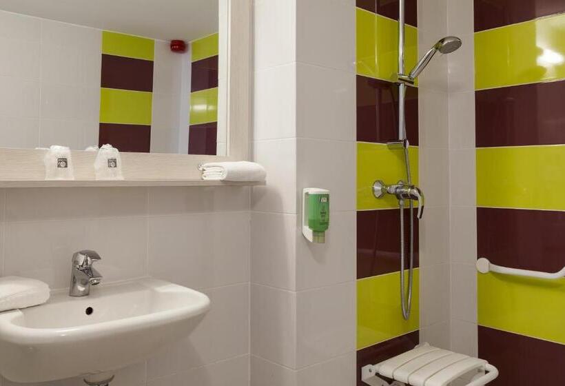 חדר סטנדרט לשלושה, Comfort Hotel Orléans Olivet