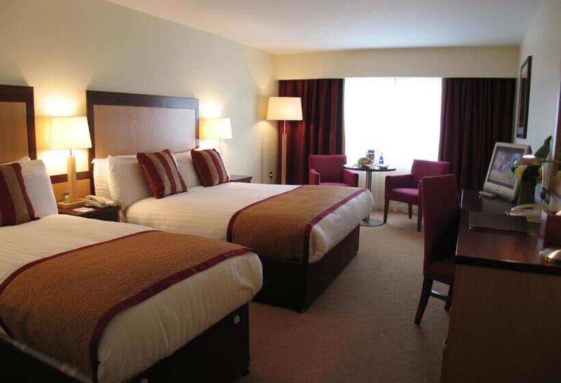 스탠다드 트리플 룸, Headfort Arms