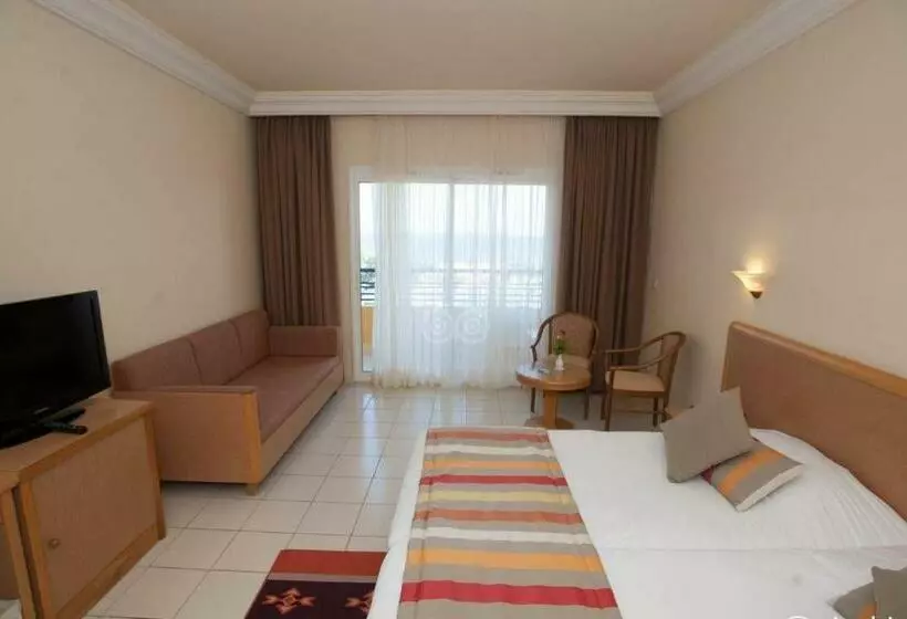 اتاق استاندارد با چشم‌انداز باغ, Nour Palace Resort & Thalasso Mahdia