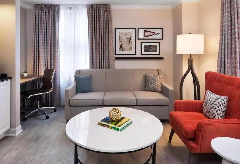 キングサイズベッドのスイートルーム, Hyatt Centric Downtown Minneapolis